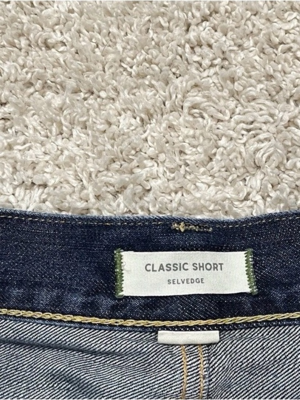 AE77 American Eagle Retro Edgy 12 Dark Wash Distressed Classic Selvedge Shorts - Picture 3 of 5